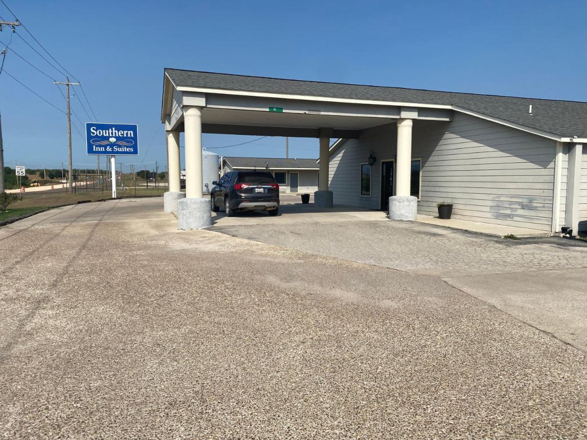 Southern Inns And Suites Now Offering Rv Spaces For Rent Yorktown Kültér fotó