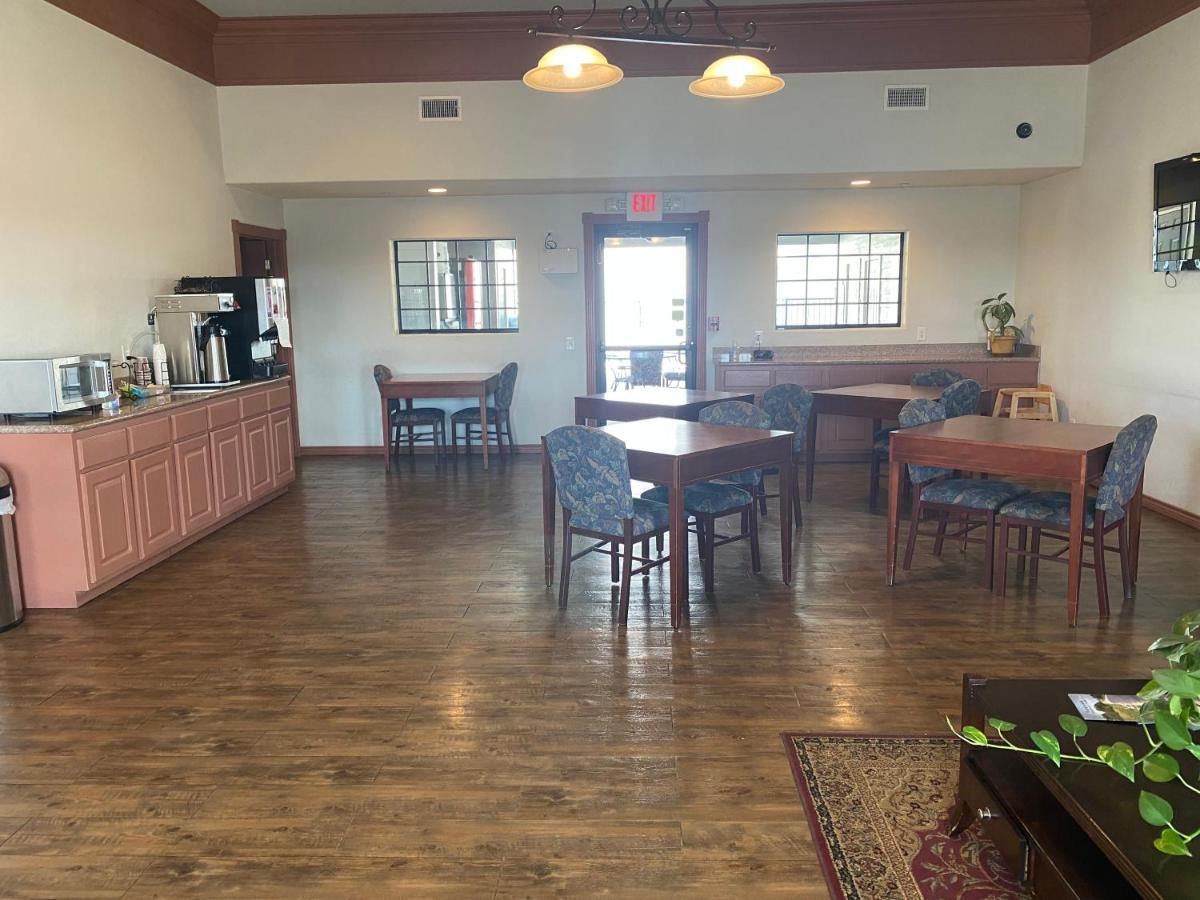 Southern Inns And Suites Now Offering Rv Spaces For Rent Yorktown Kültér fotó